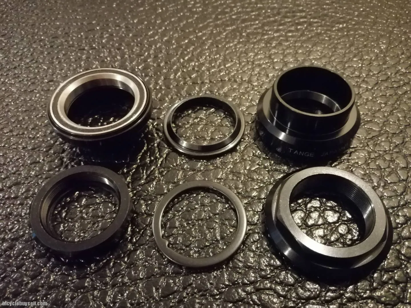 Tange Tangeseiki Brompton 1-1/8 28.6mm Threaded Sealbearing Headset