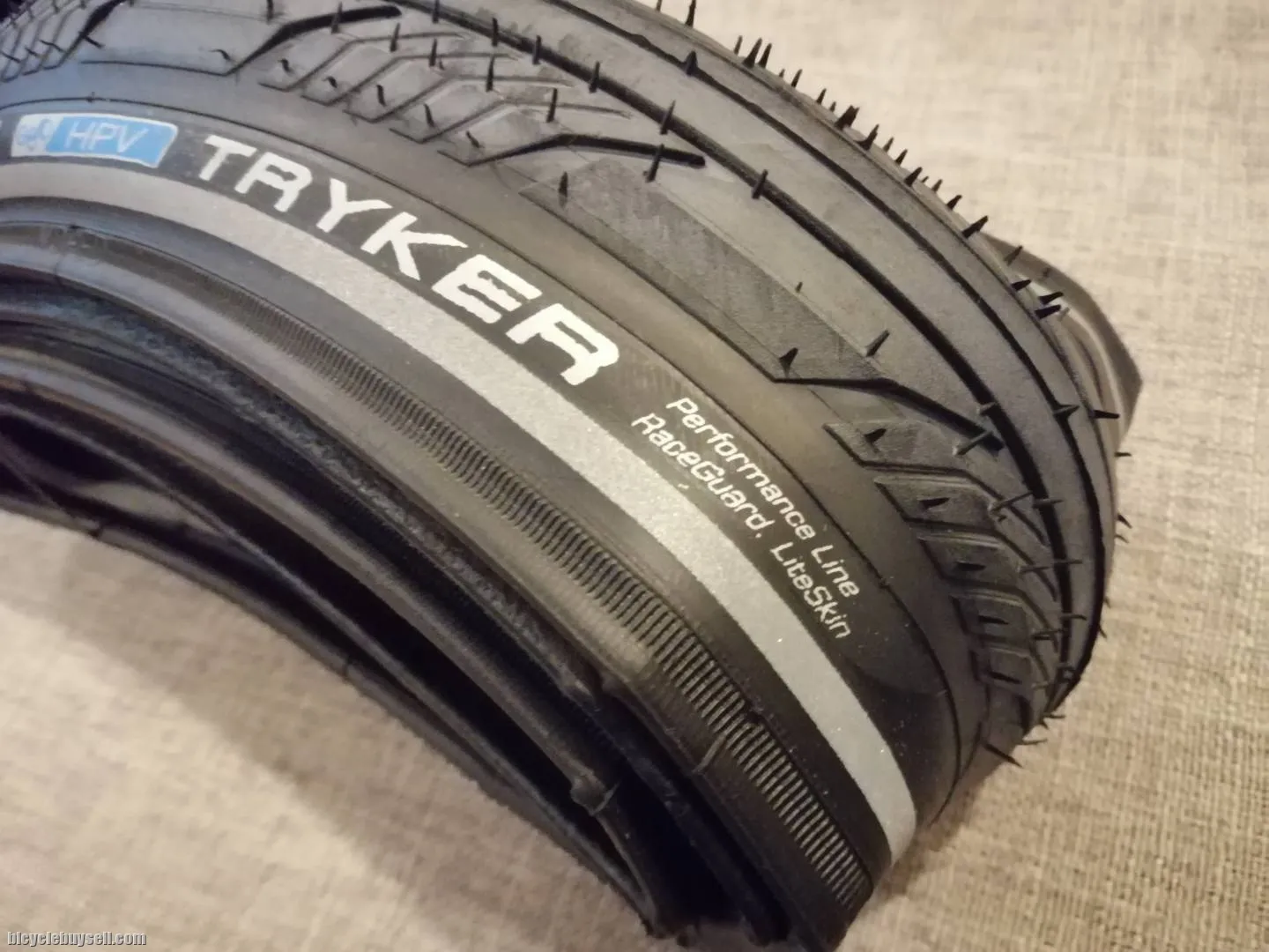 Schwalbe Tryker 20x1.5 406 Folding Tire With Tube