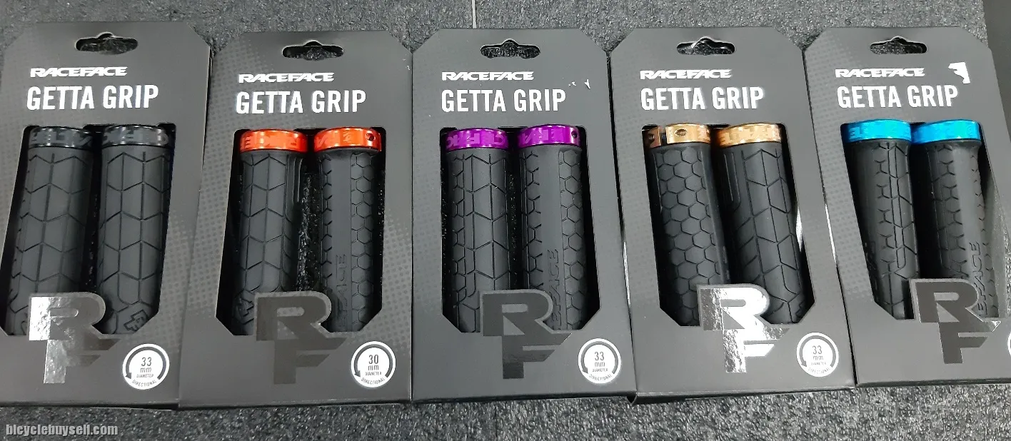 RaceFace Getta Grip 30mm and 33mm Diameter RACE FACE