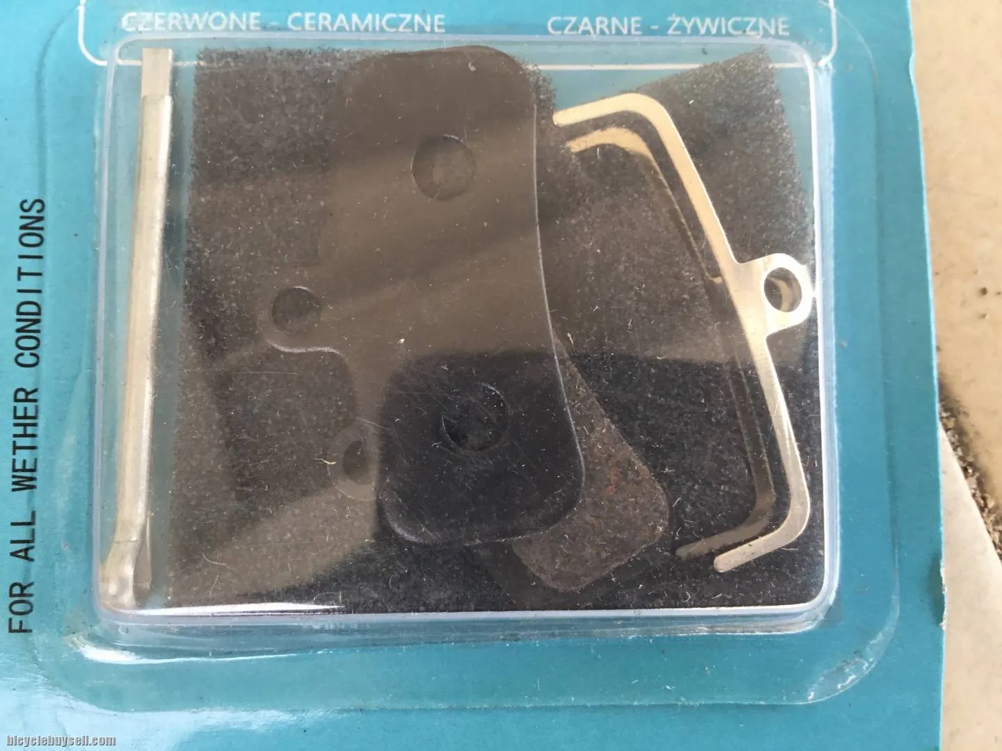 Shimano Saint/Zee Brake Pads M820,810,640 - free courier
