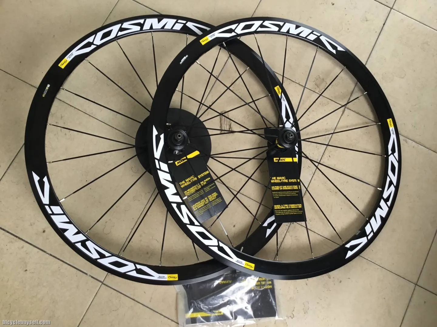 Mavic Cosmic Elite 40mm Road Wheelset - Made in Romania  -- free courier