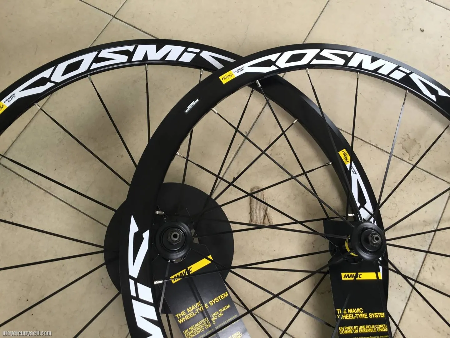 Mavic Cosmic Elite 40mm Road Wheelset - Made in Romania  -- free courier