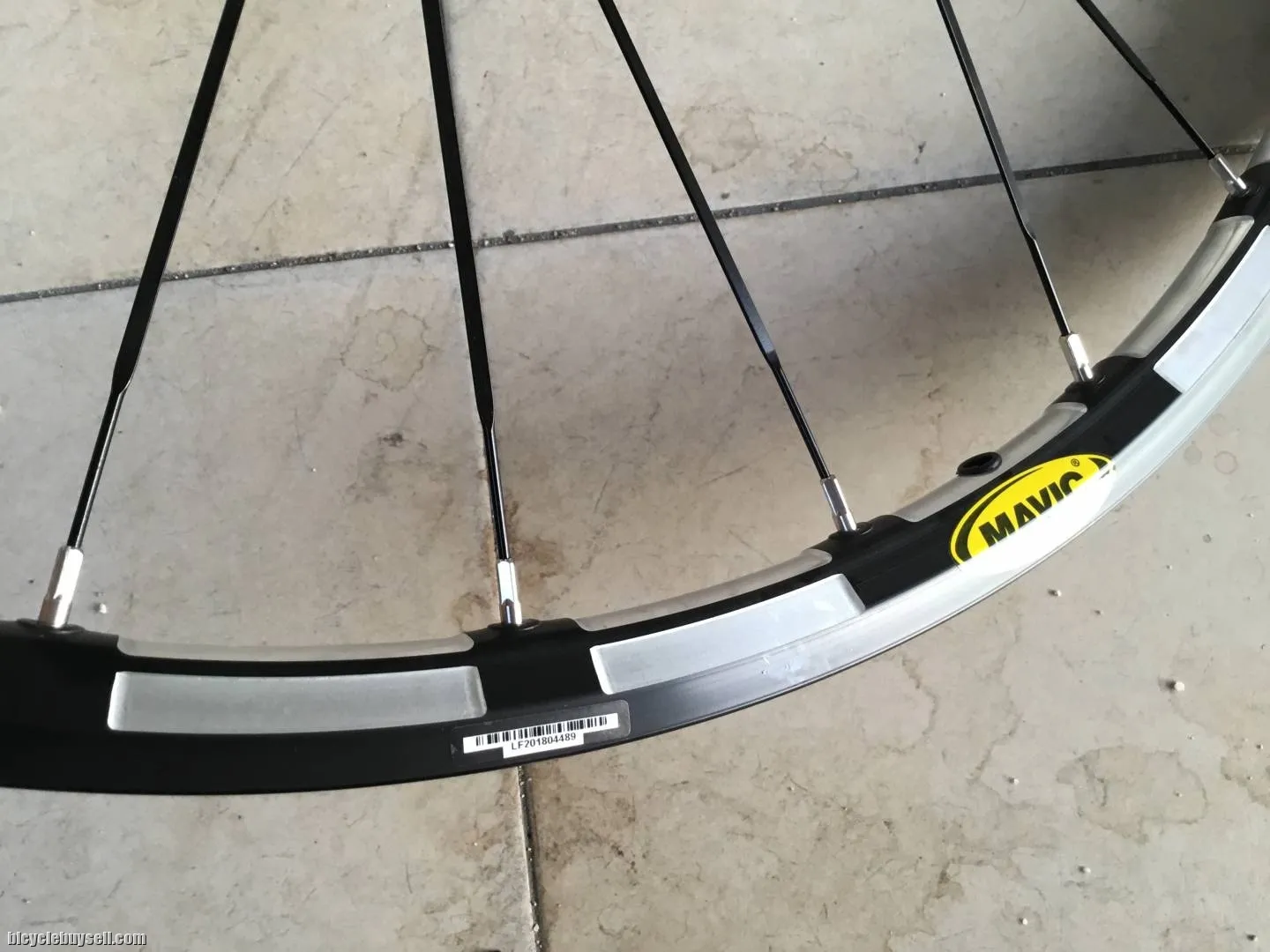 Mavic CrossRide | 29er Seal Bearing Wheelset -- free courier