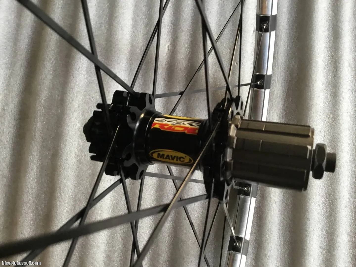 Mavic Cross Ride 29er Wheelset @ free pos