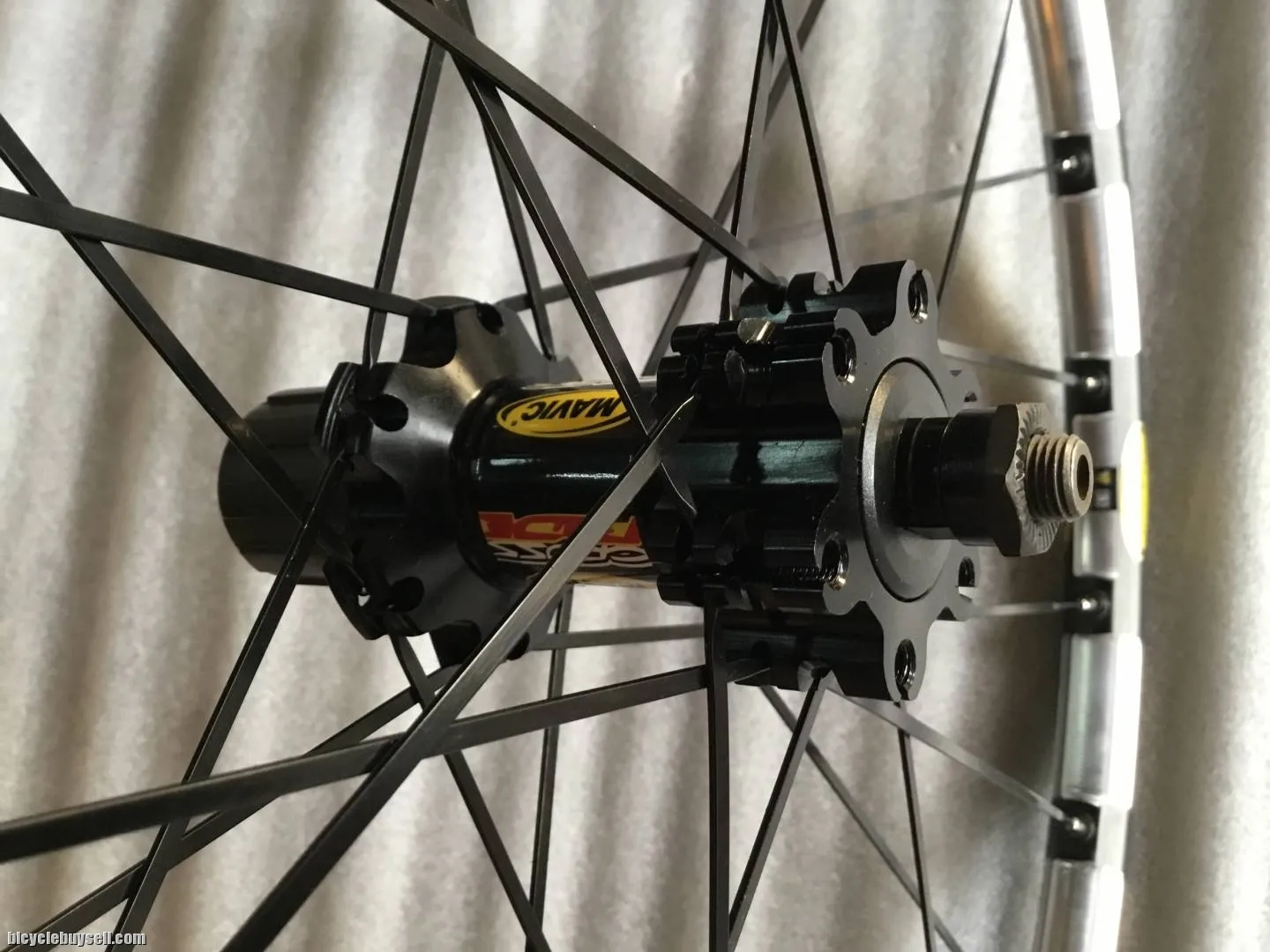 Mavic Cross Ride 29er Wheelset @ free pos