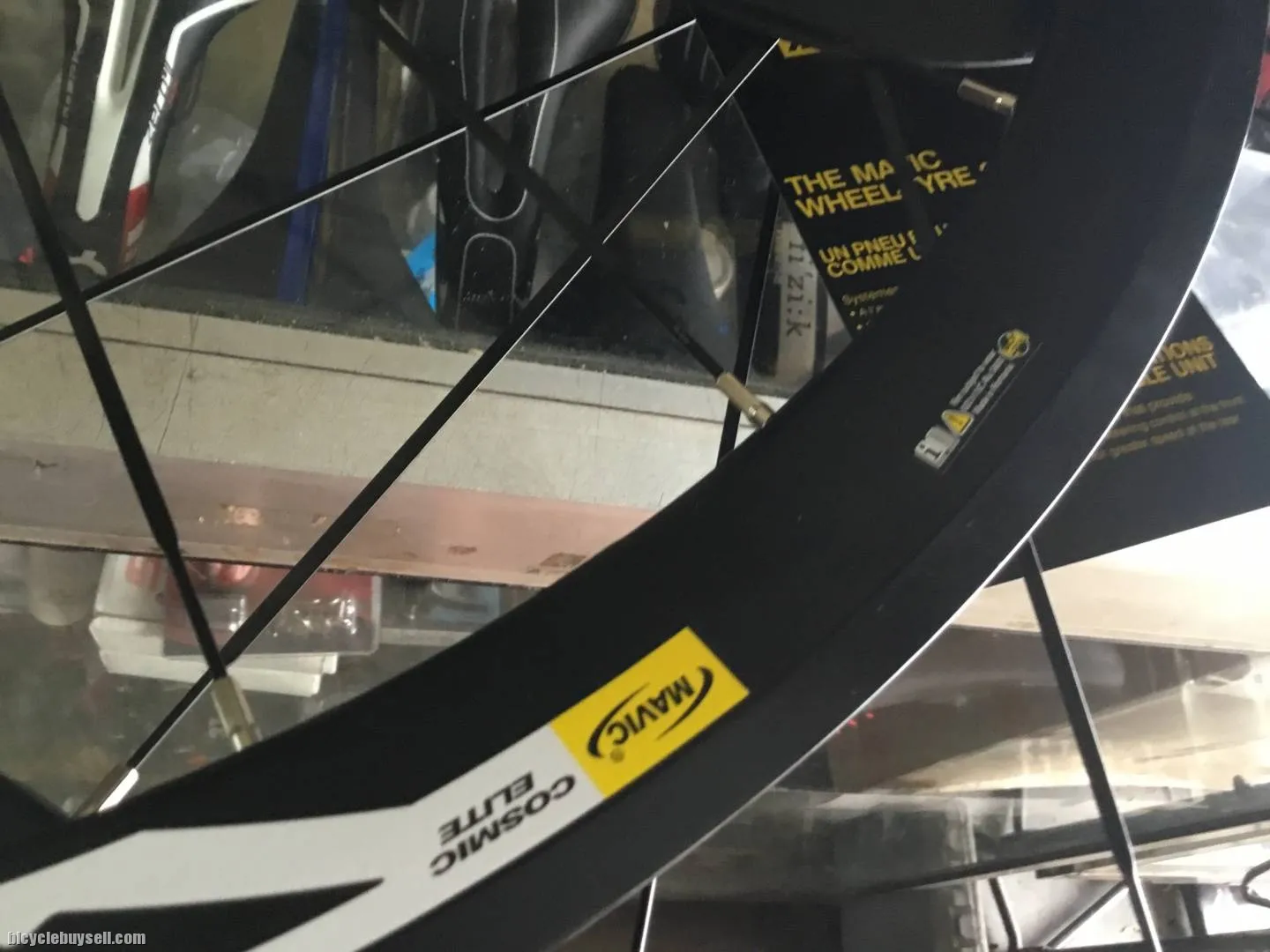 Mavic Cosmic Elite 40mm Wheelset / Romania Made - Performance Smooth  (free pos w.m)