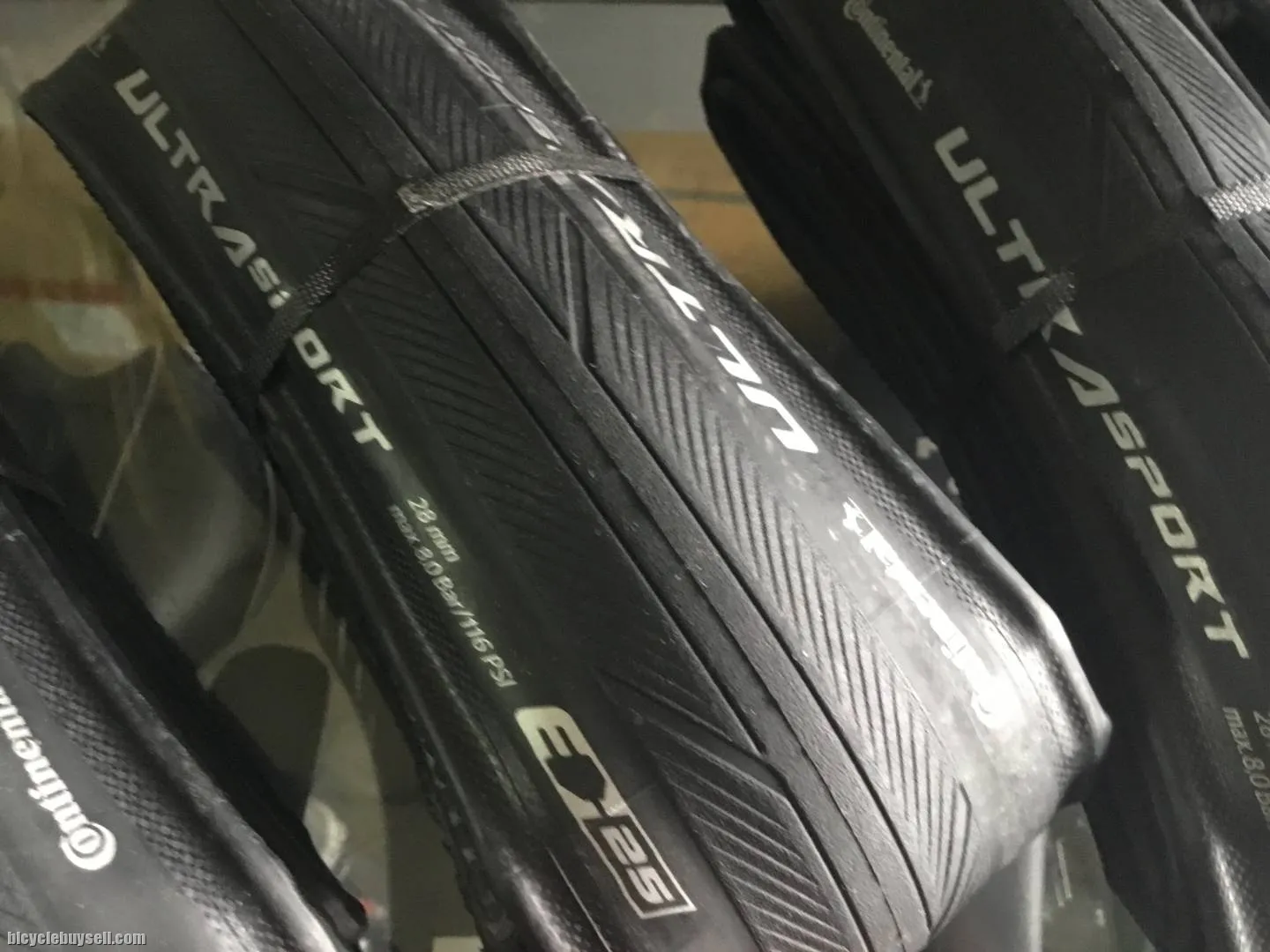 Continental Ultra Sport 3 Folding road Tires - 700c-28c/1Pair (free pos w.m)