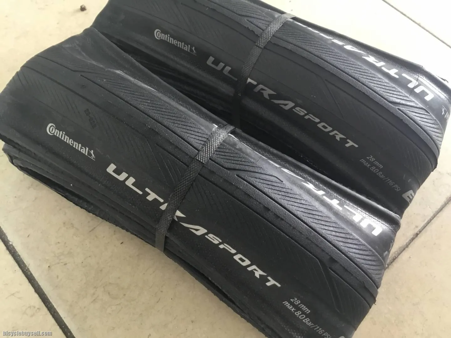 Continental Ultra Sport 3 - 700x28c - 1Pair - Germany Technology -- free courier