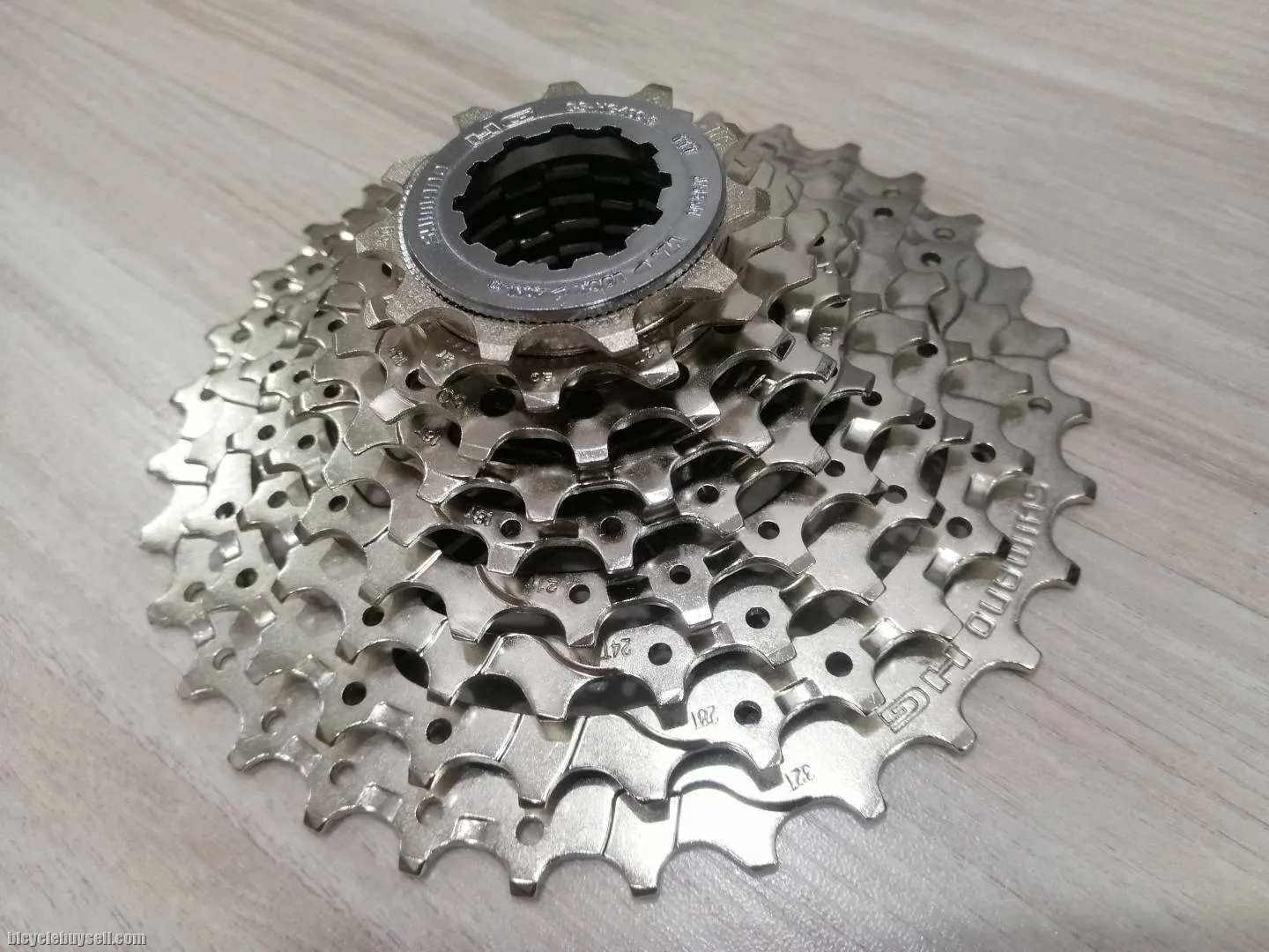 Shimano CS- HG400 11-32t MTB/Road/Foldy 9 Speed Cassette