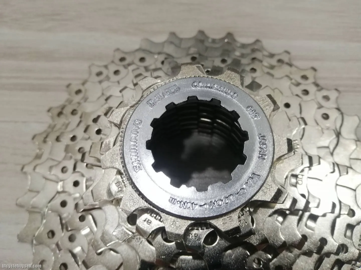 Shimano CS- HG400 11-32t MTB/Road/Foldy 9 Speed Cassette