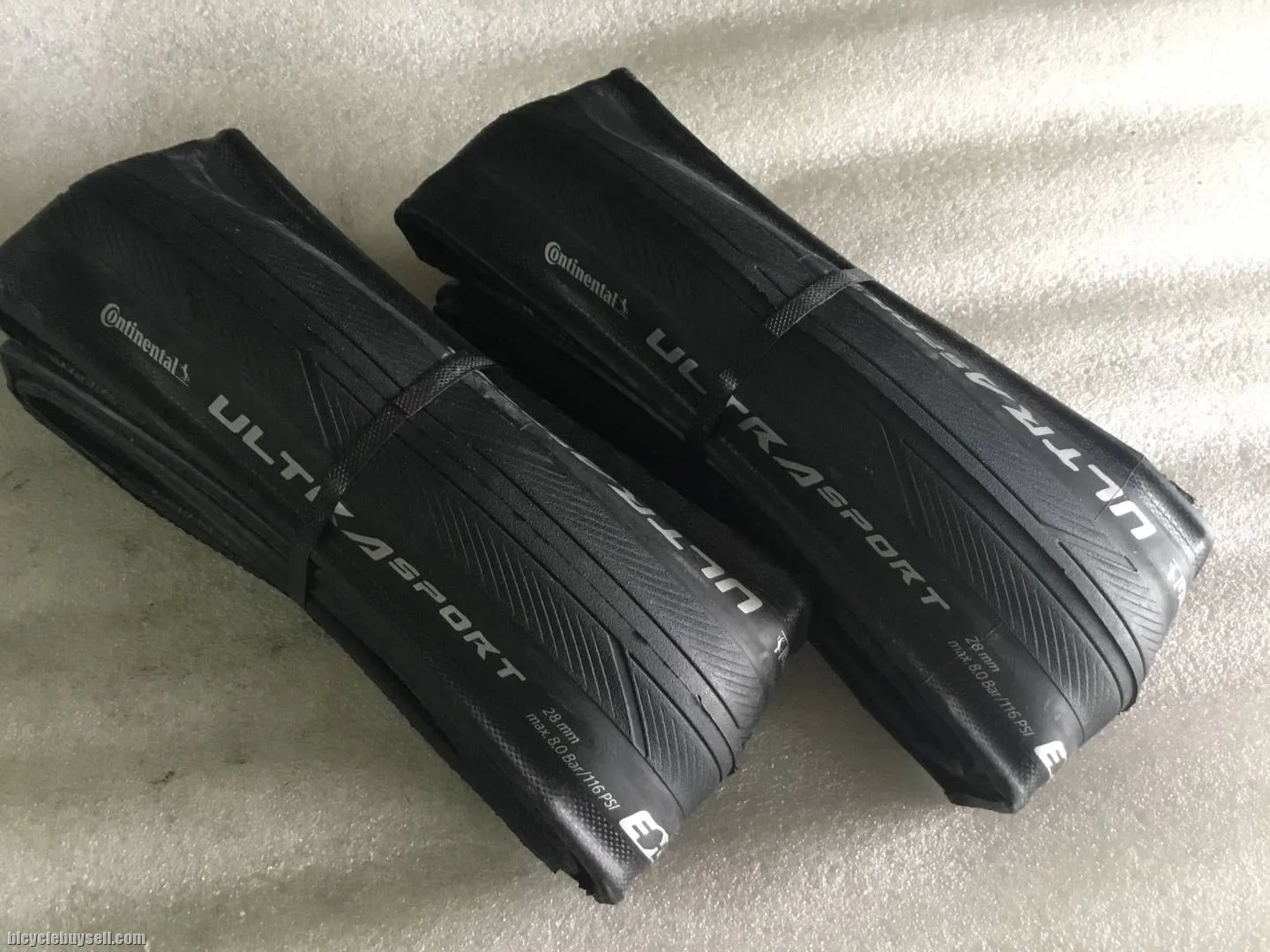 Continental Ultra Sport 3 700/28c | Folding Bead Road Tyre | 1Pair @ free pos