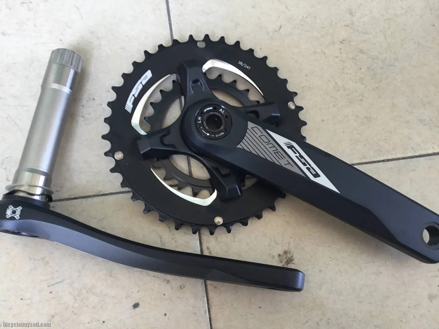 FSA Comet Modular Crankset 10/11s (38x24T) - free courier