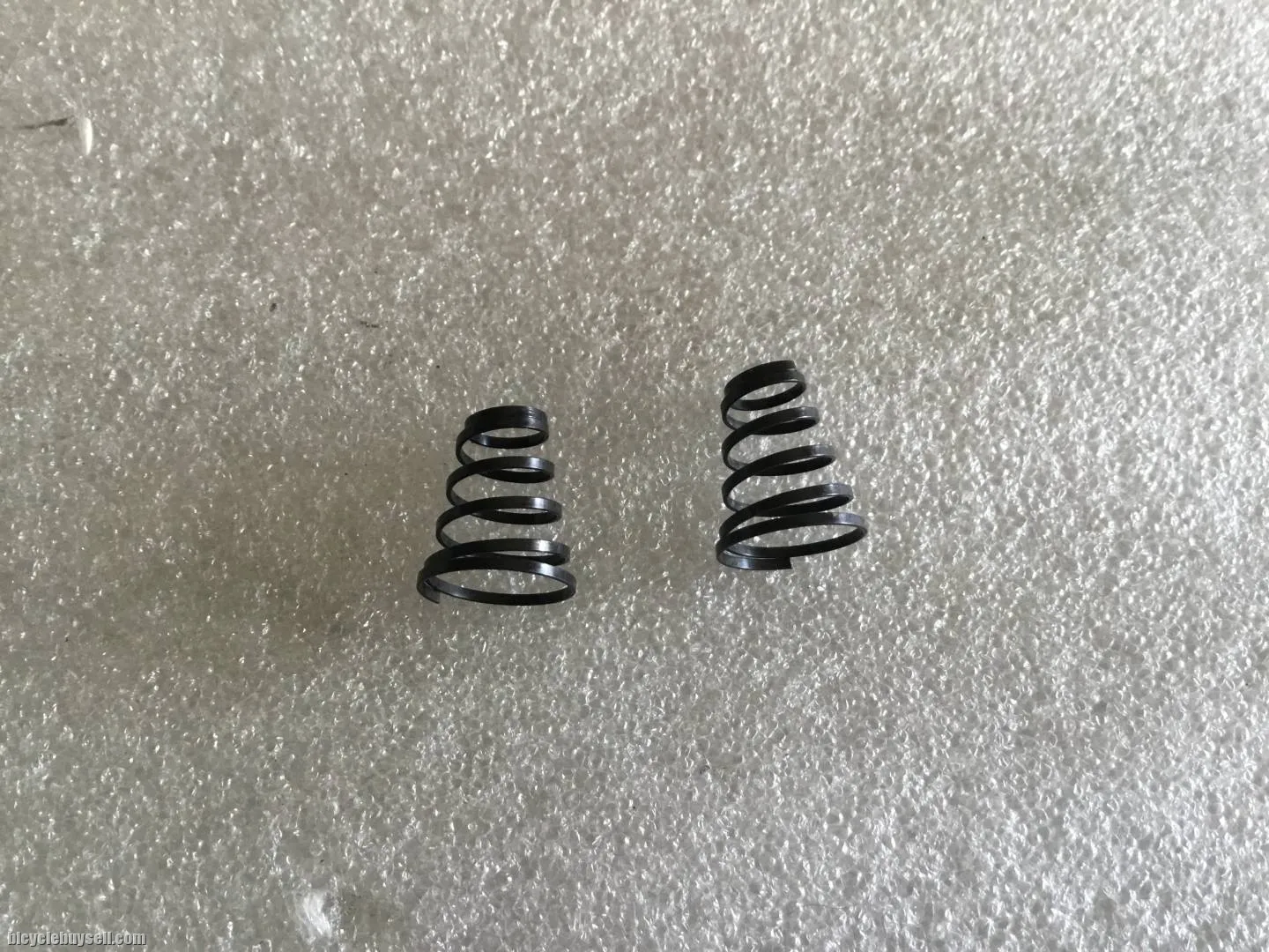 Hub Skewer Spring 1set - 2pcs @ free pos