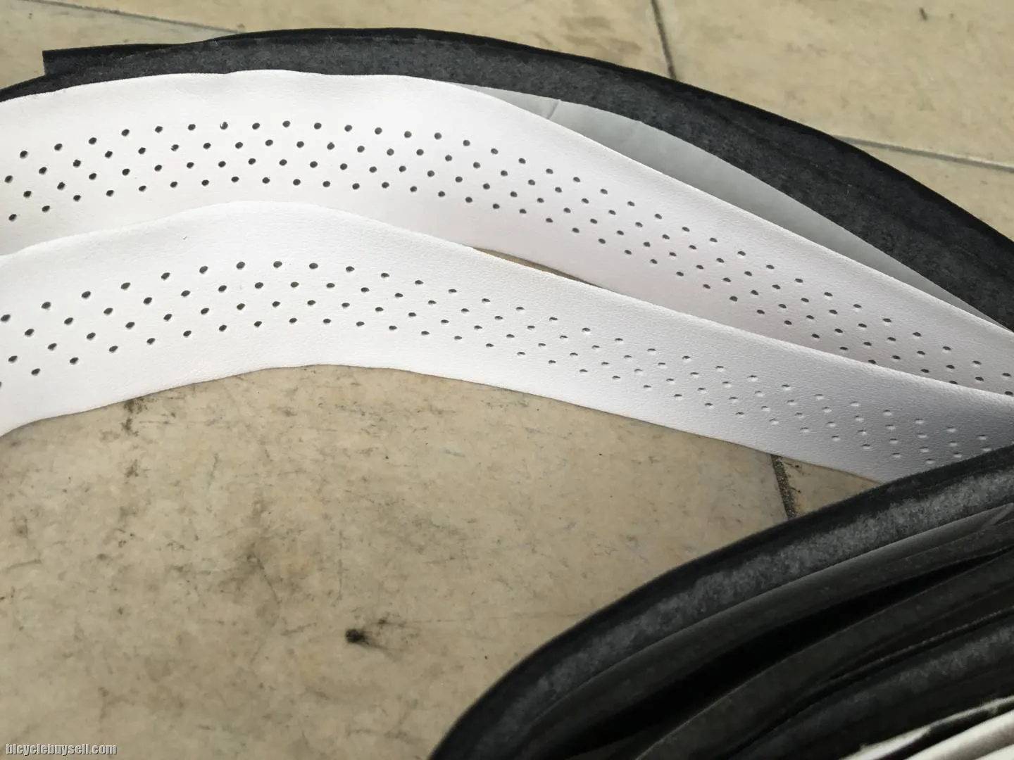 Velo 2Tone Color BarTape Black/White - free courier