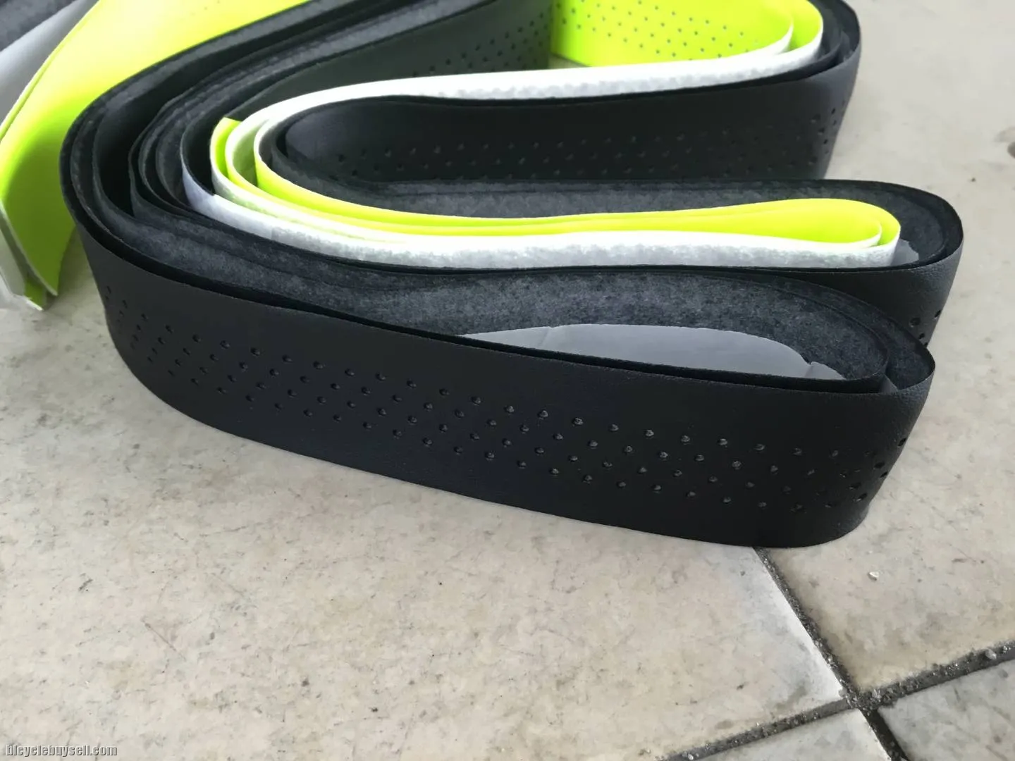 Velo 2Tone Color BarTape Black/Flo Green - free courier