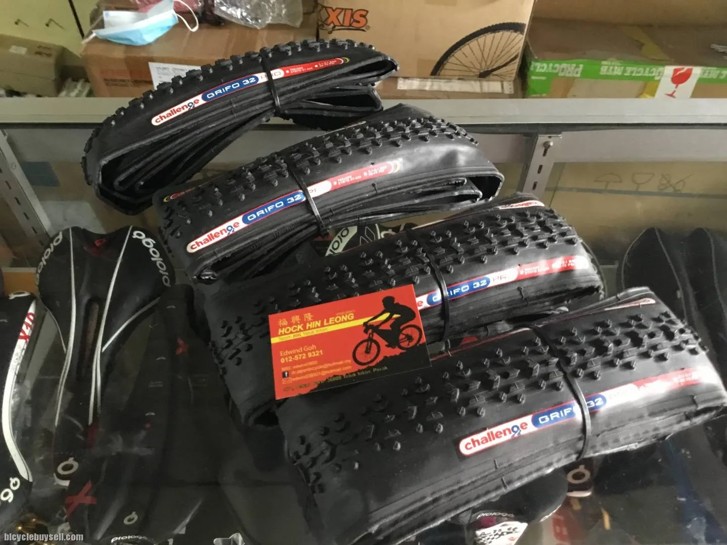 Challenge Grifo 32 Pro Cross clincher tyres 1pair (free pos w.m)