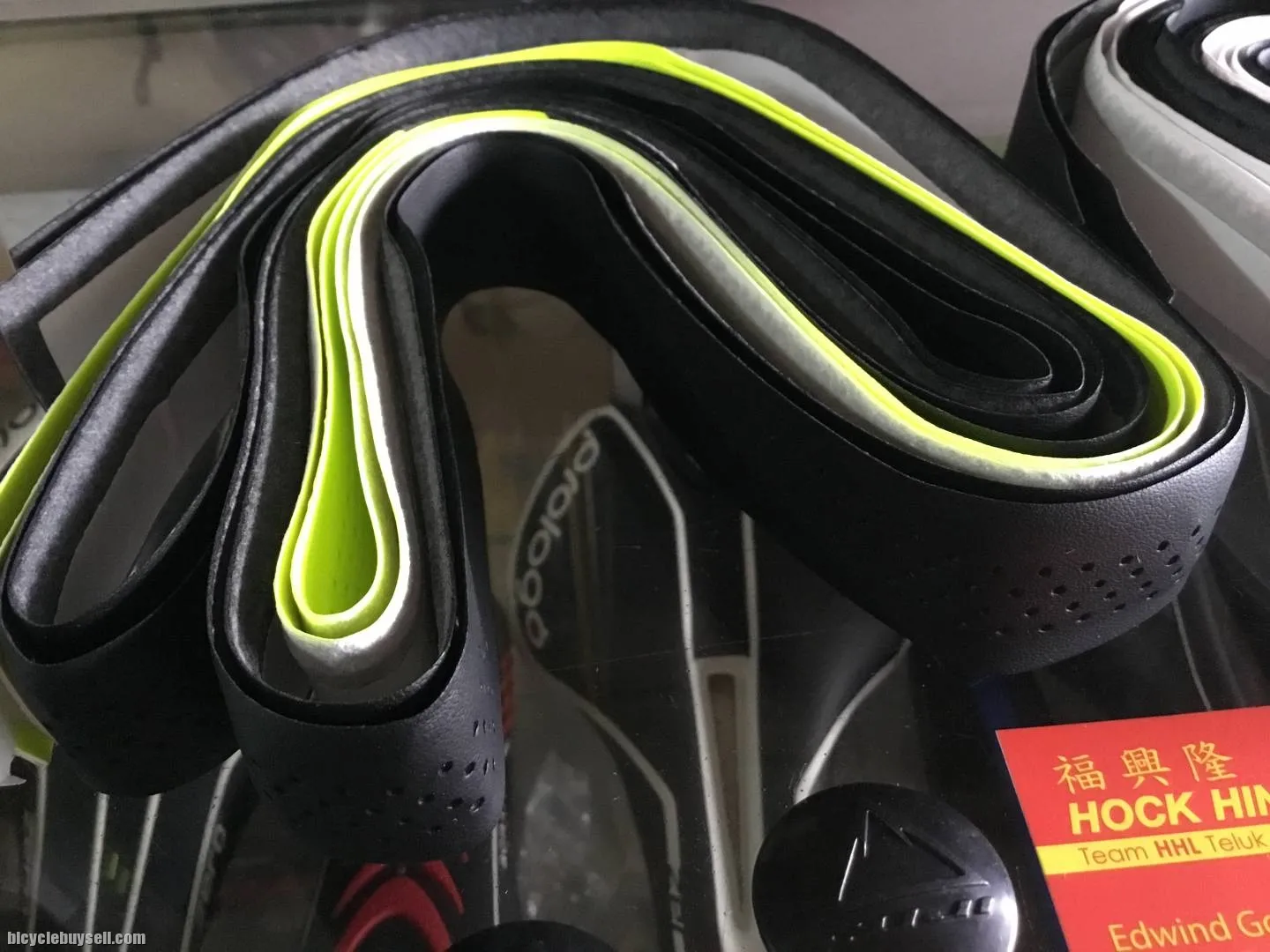 Velo Classic Dual Color Bar Tape (free pos w.m)