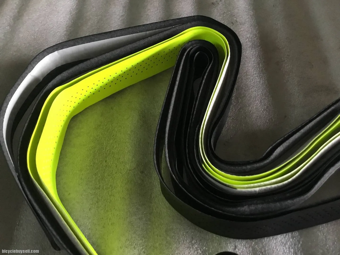 Velo Classic 2Color Bar Tape | Taiwan Made @ free pos