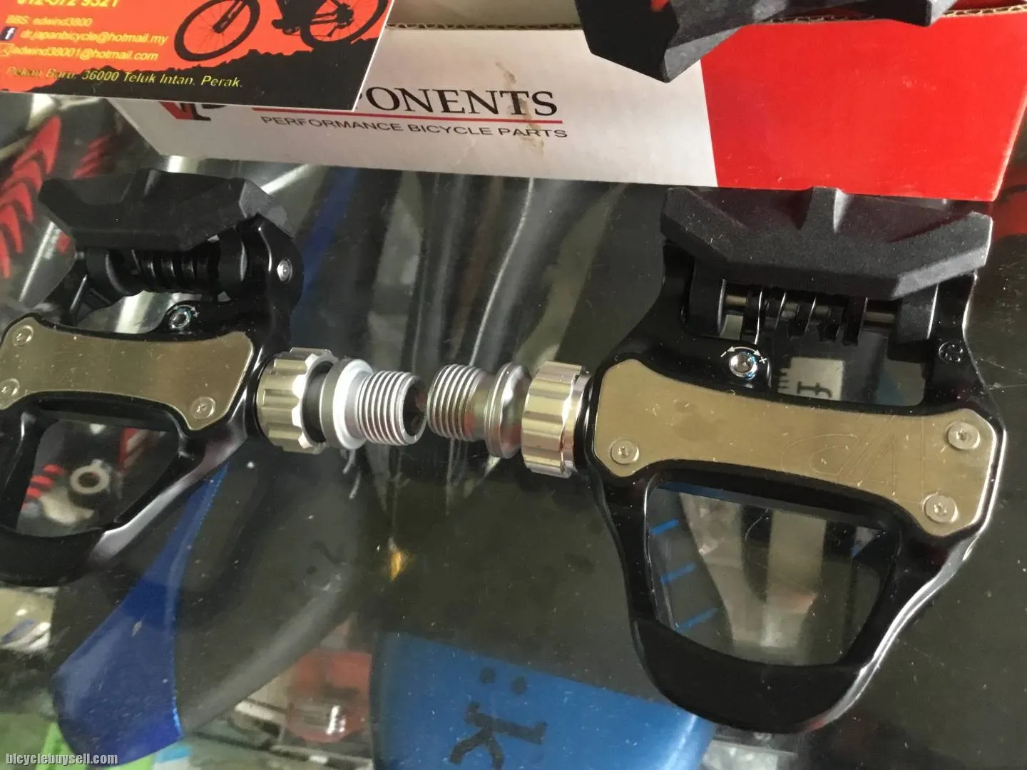 VP Road Pedal R-73 Clip Pedal  ( free pos w.m )