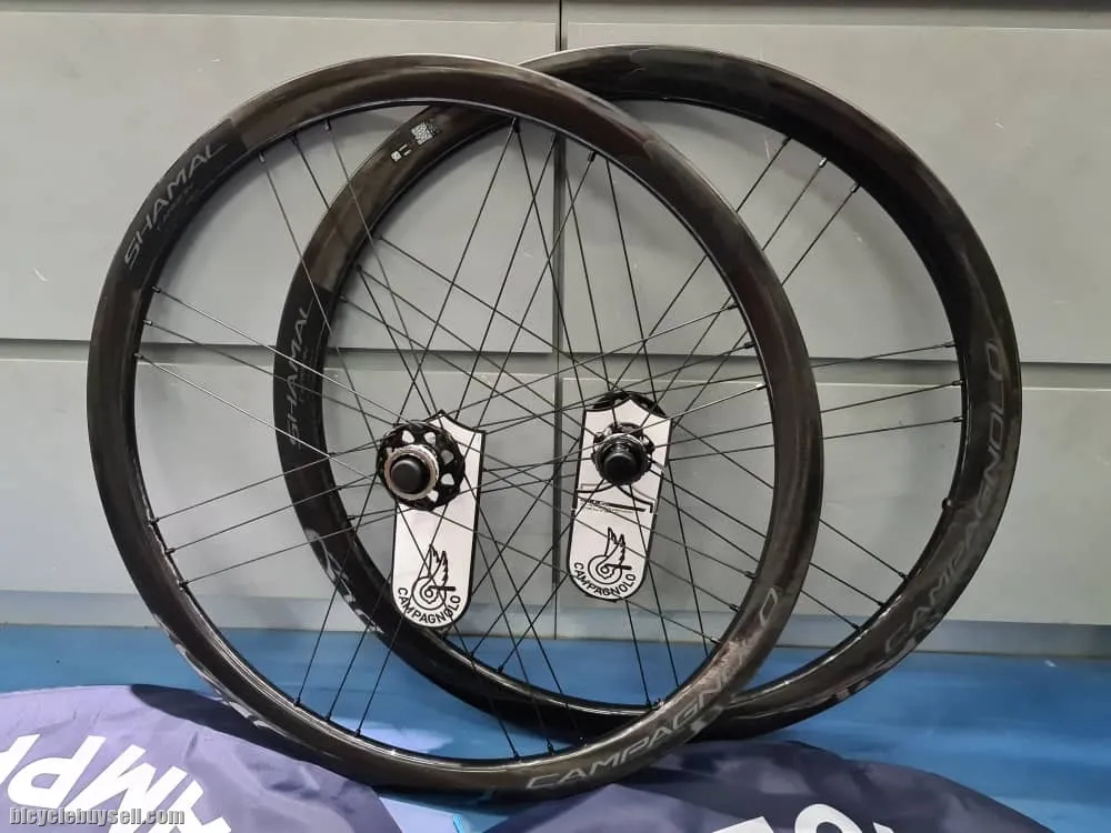 Campagnolo Shamal Carbon -Disc- (35mm/40mm) -2022- ( Brand New !!)