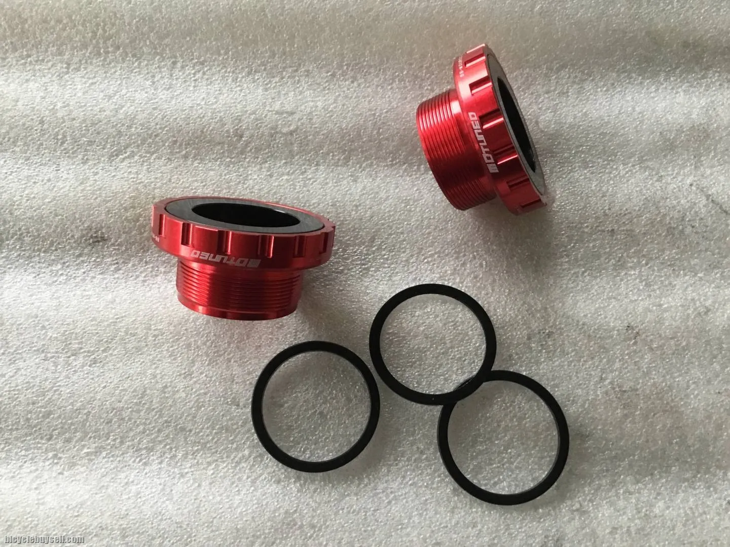 MD Tuned DUB Thread Ceramic BB @ free pos