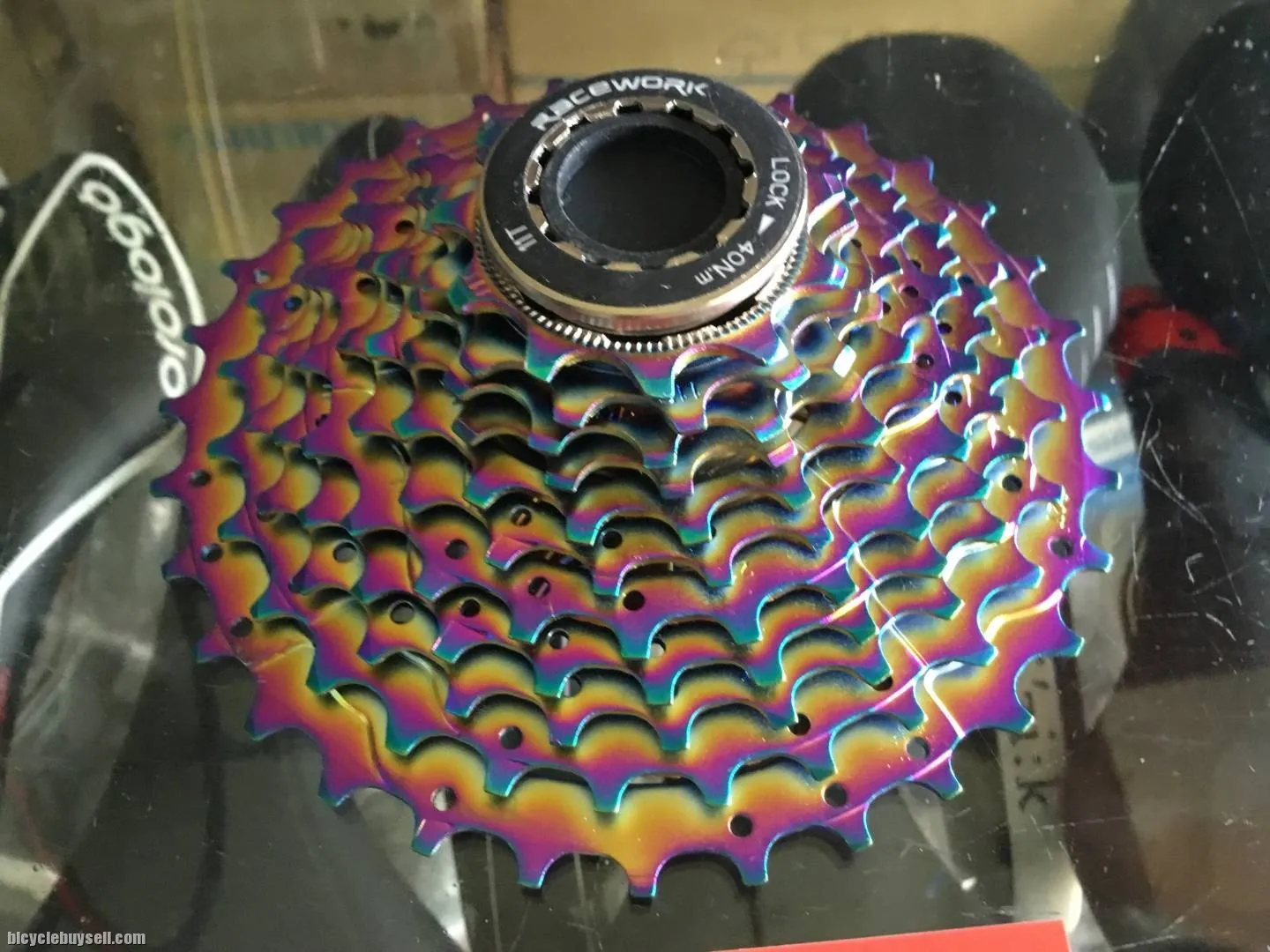 RaceWork Titanium Rainbow Caset 11s/32T (free pos w.m)