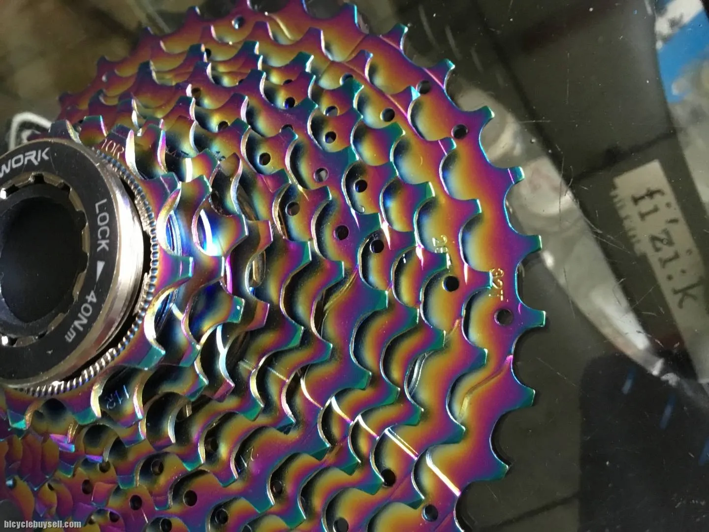 RaceWork Titanium Rainbow Caset 11s/32T (free pos w.m)