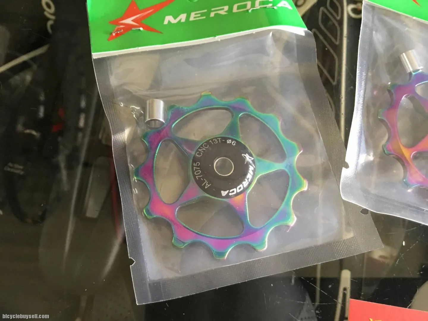 Meroca Titanium Rainbow Pulley 13T / 1pcs (free pos w.m)