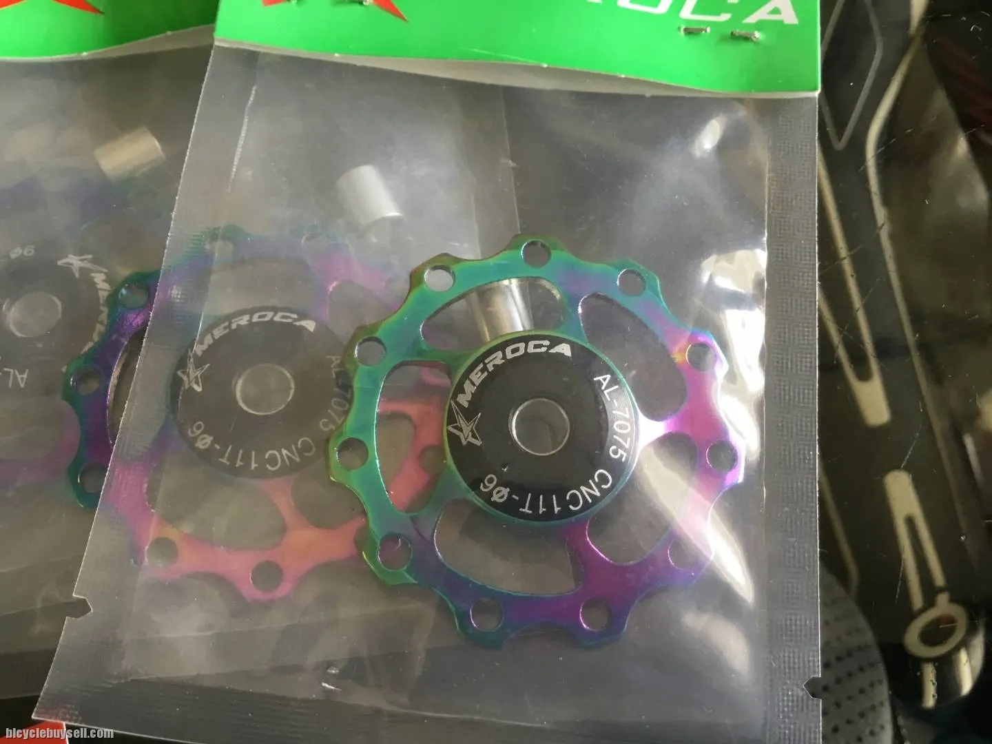 Meroca Titanium Rainbow Pulley 11T / 1pcs (free pos w.m)
