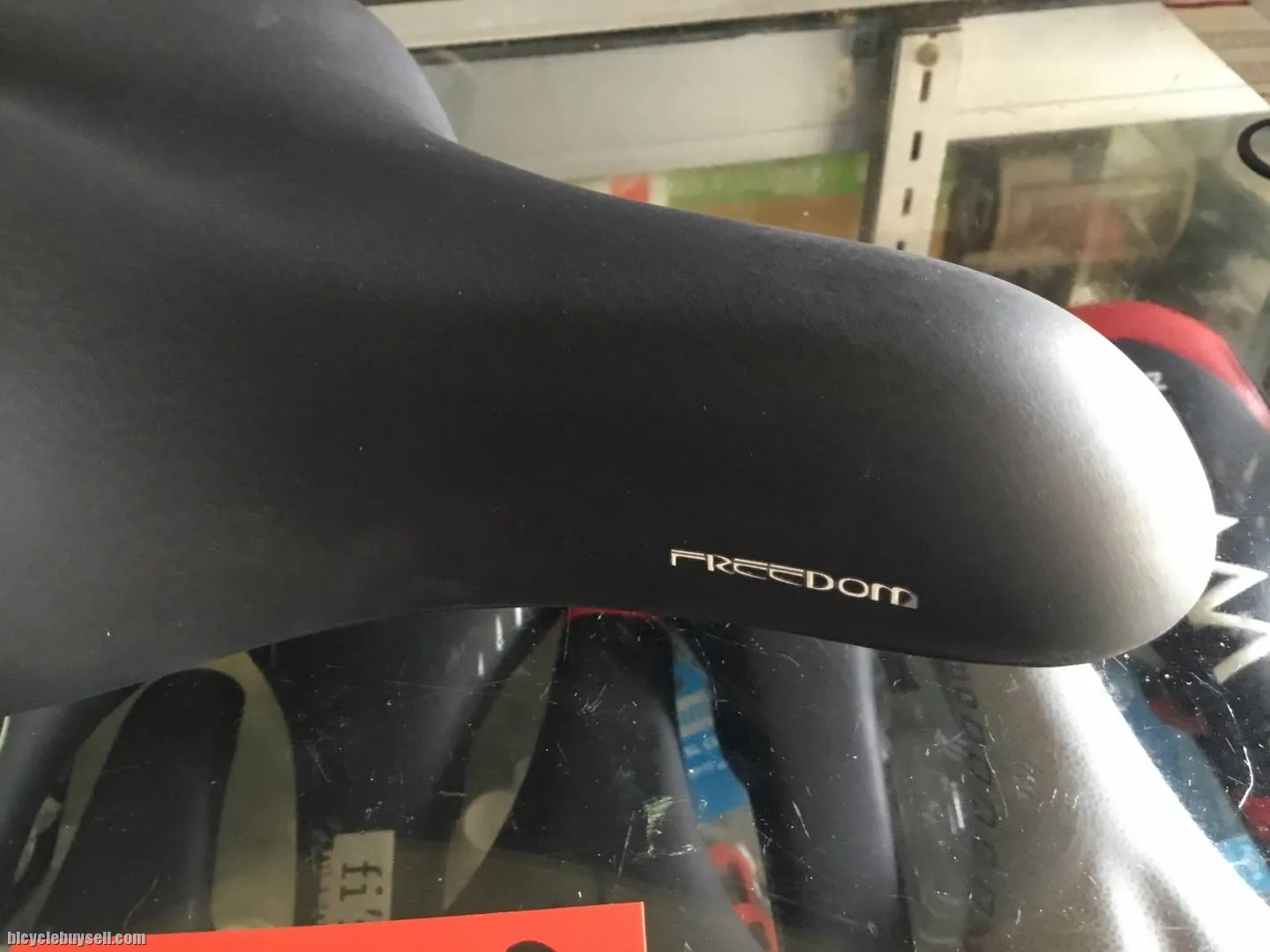 Selle Royal Freeway Gel Comfort Saddles (free pos w.m)