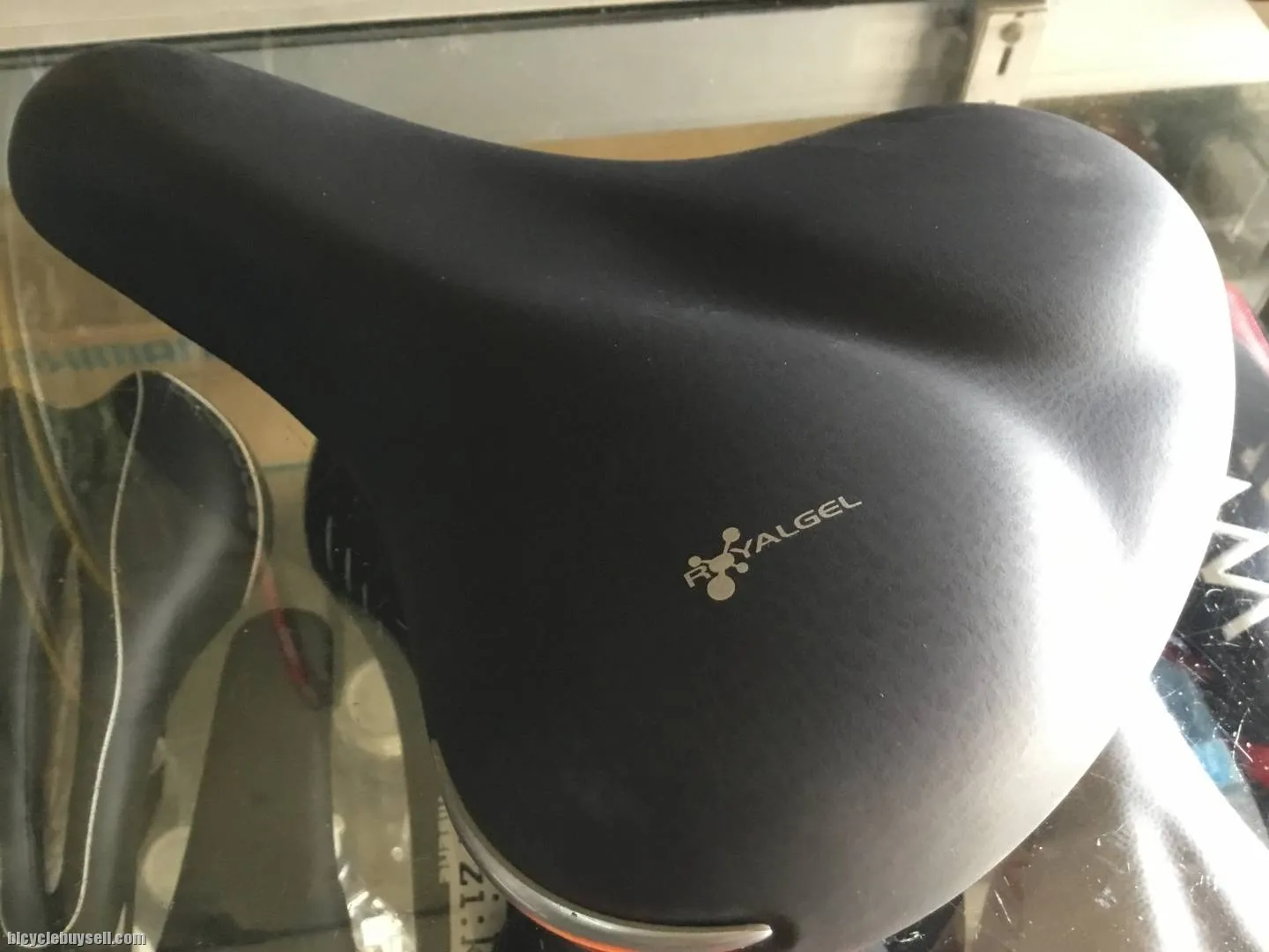 Selle Royal Freeway Gel Comfort Saddles (free pos w.m)