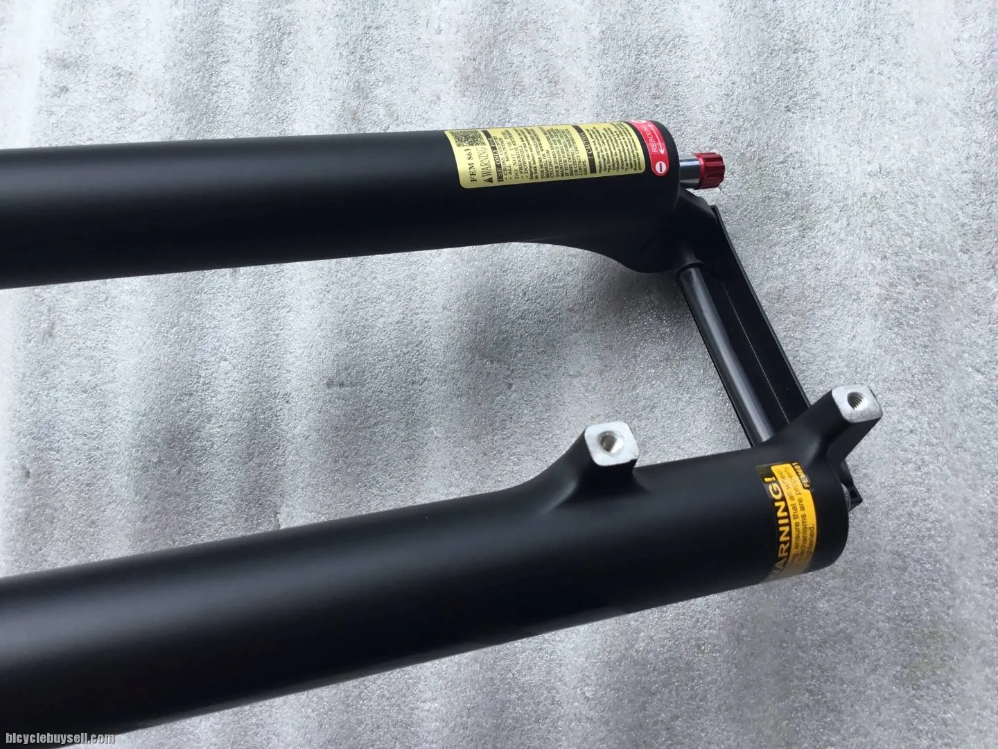 Epixon Fork 27.5er Manual Lockout | Taiwan @ free pos