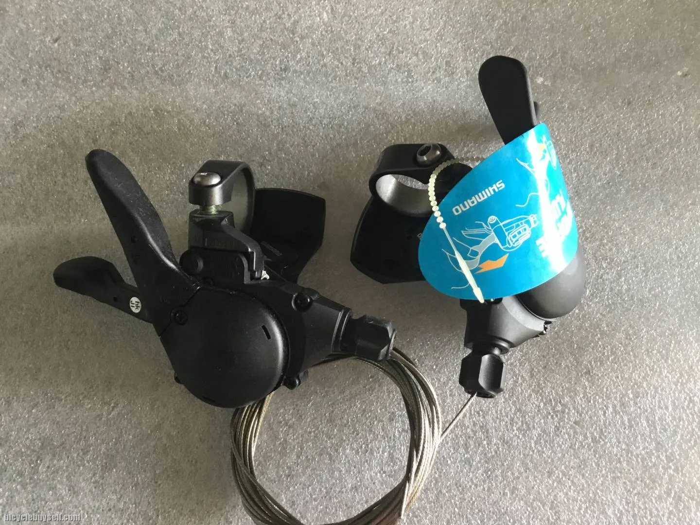 Shimano SLX M660 Trigger Shifter 3/9speed  @ free pos