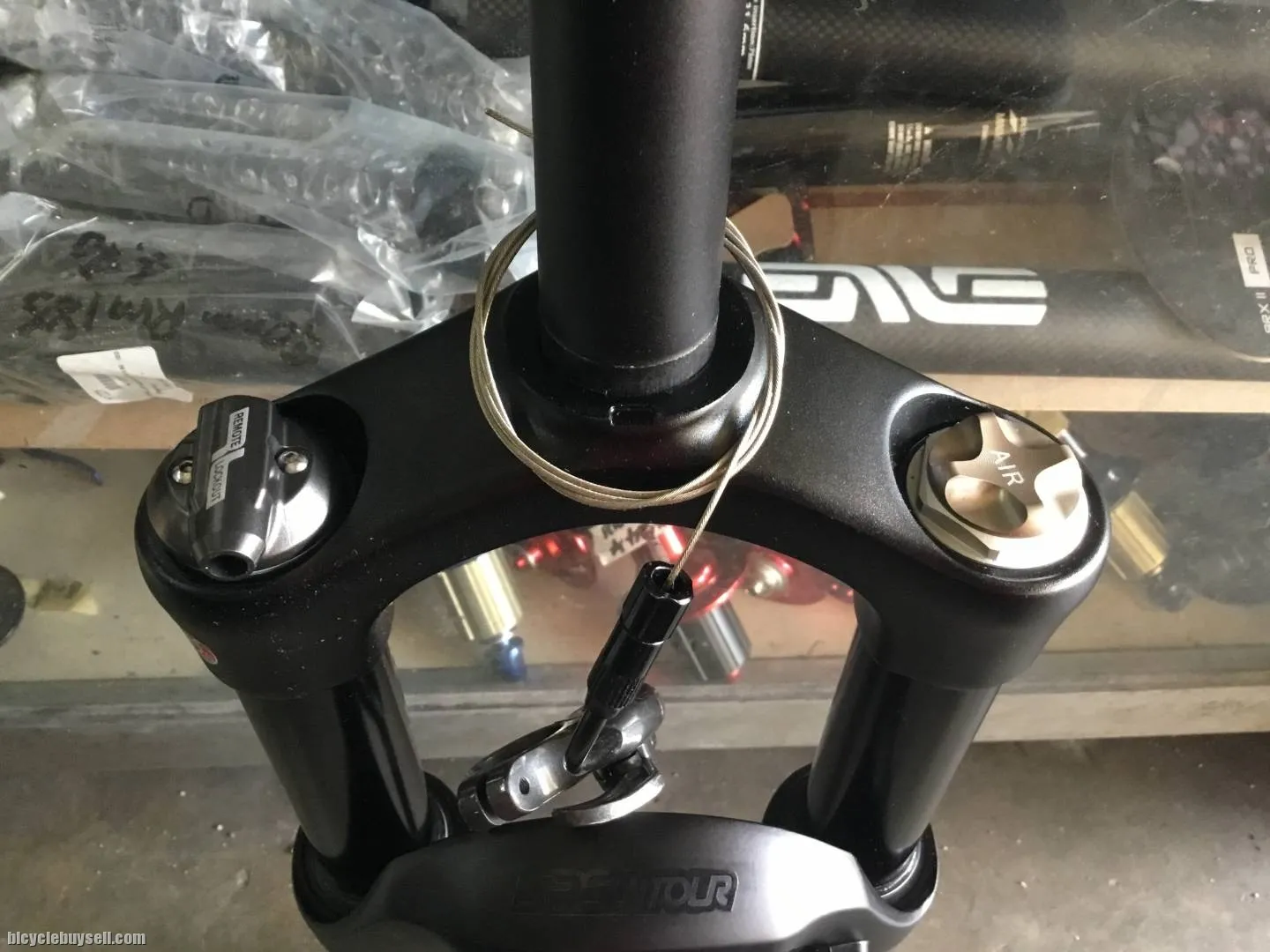 Epixon Air Fork 27.5er /Remote Lockout (free pos w.m)