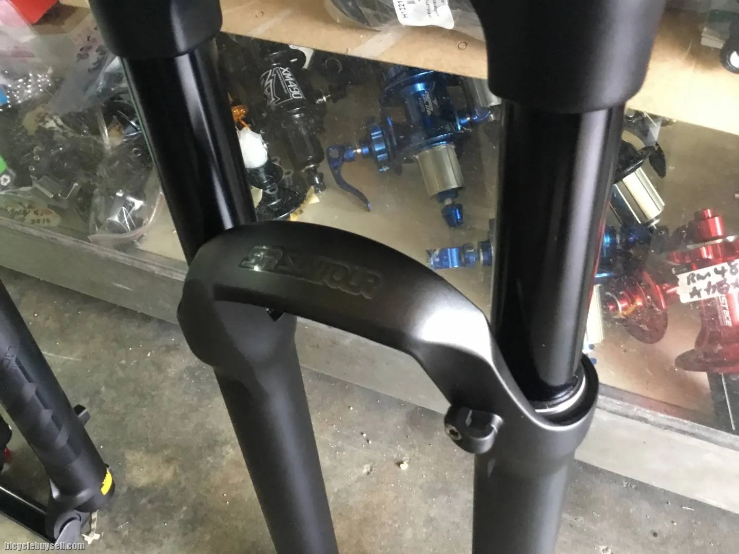 Epixon Air Fork 27.5er /Manual Lockout (free pos w.m)