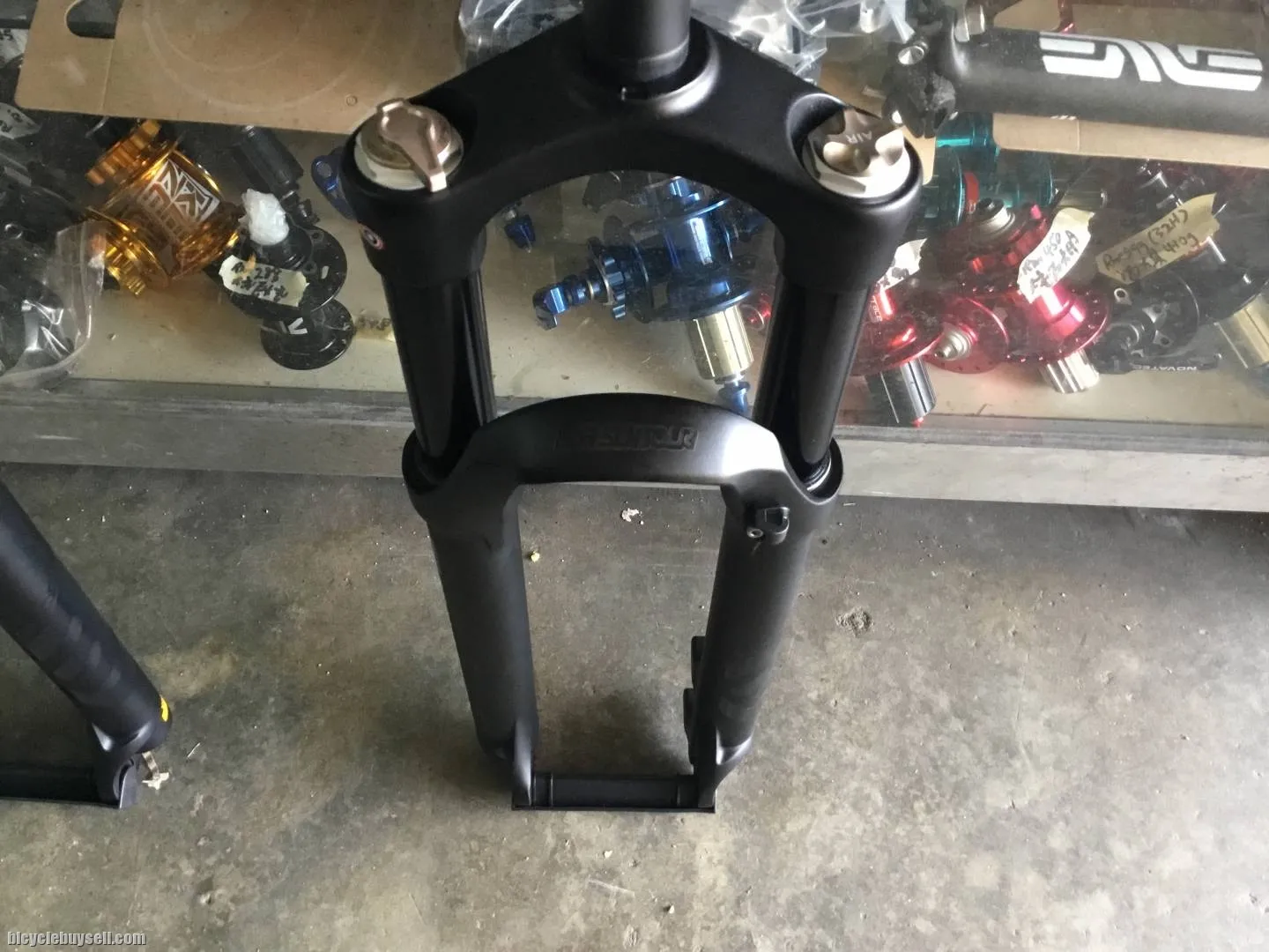 Epixon Air Fork 27.5er /Manual Lockout (free pos w.m)