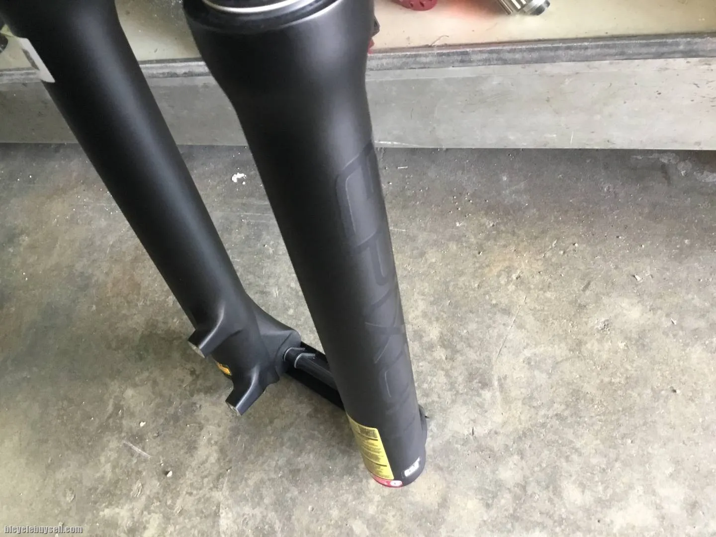 Epixon Air Fork 27.5er /Manual Lockout (free pos w.m)