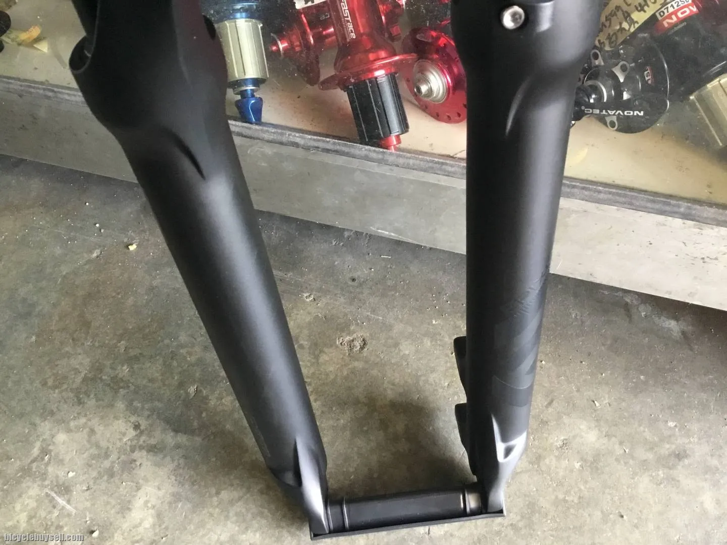 Epixon Air Fork 27.5er /Manual Lockout (free pos w.m)