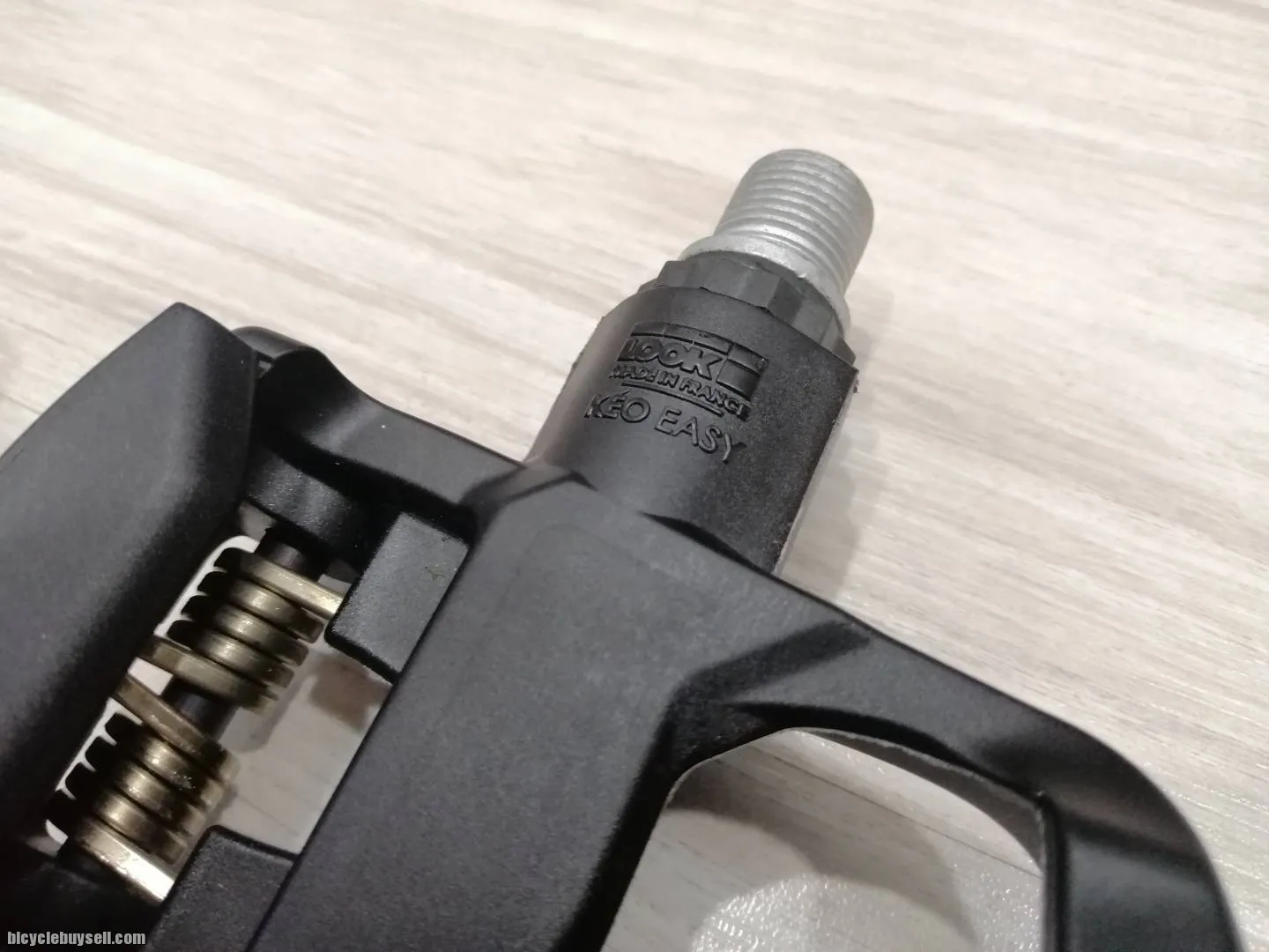 Look Keo Easy  Road Pedal