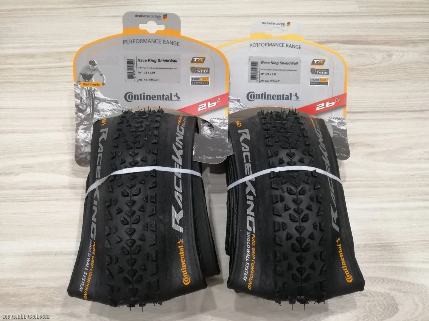 Continental Race King ShieldWall 26/27.5/29 x 2.0 Tubeless Ready Folding Tire ( 1 Pair )
