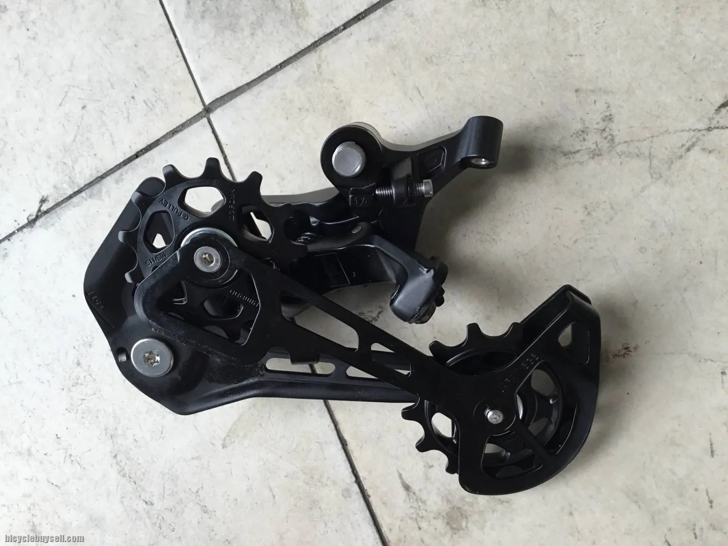Shimano Deore RD-M5100 LongCage - Japan -- free courier