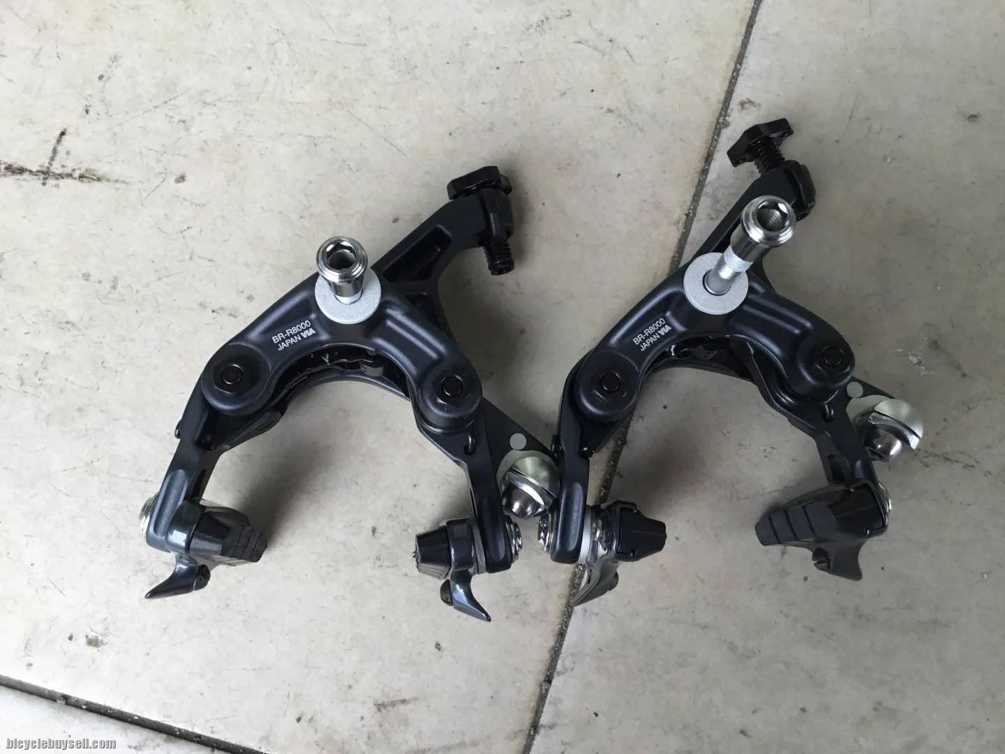 Shimano BR-R8000 Ultegra CaliperSet - Japan - free courier
