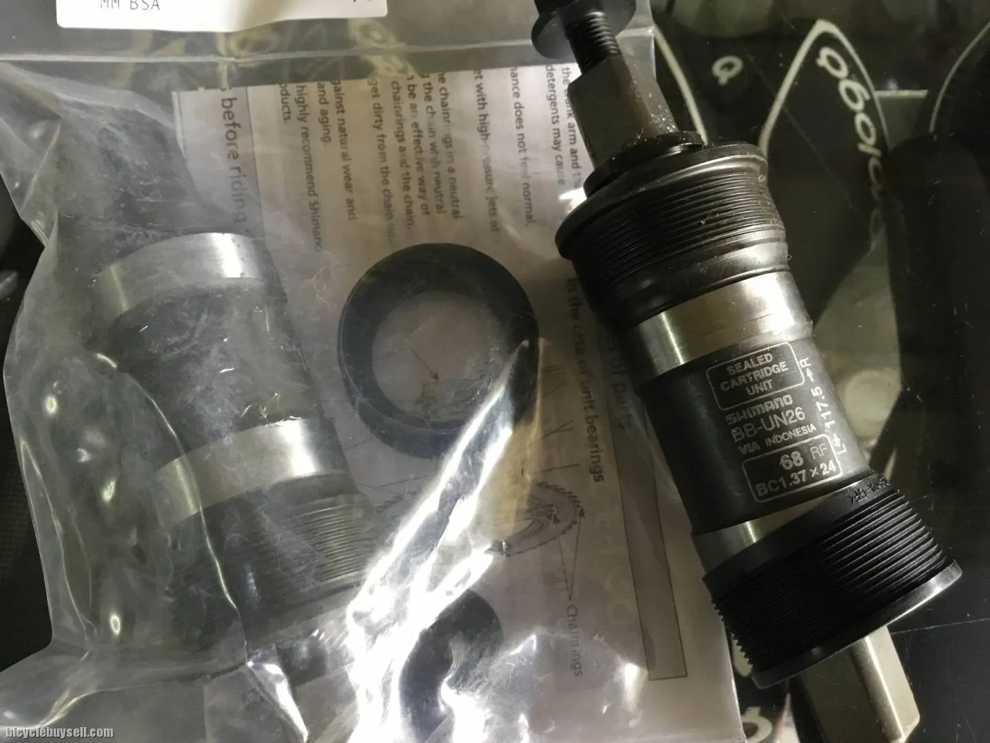 Shimano UN26 BB BSA 117.5mm (free pos w.m)