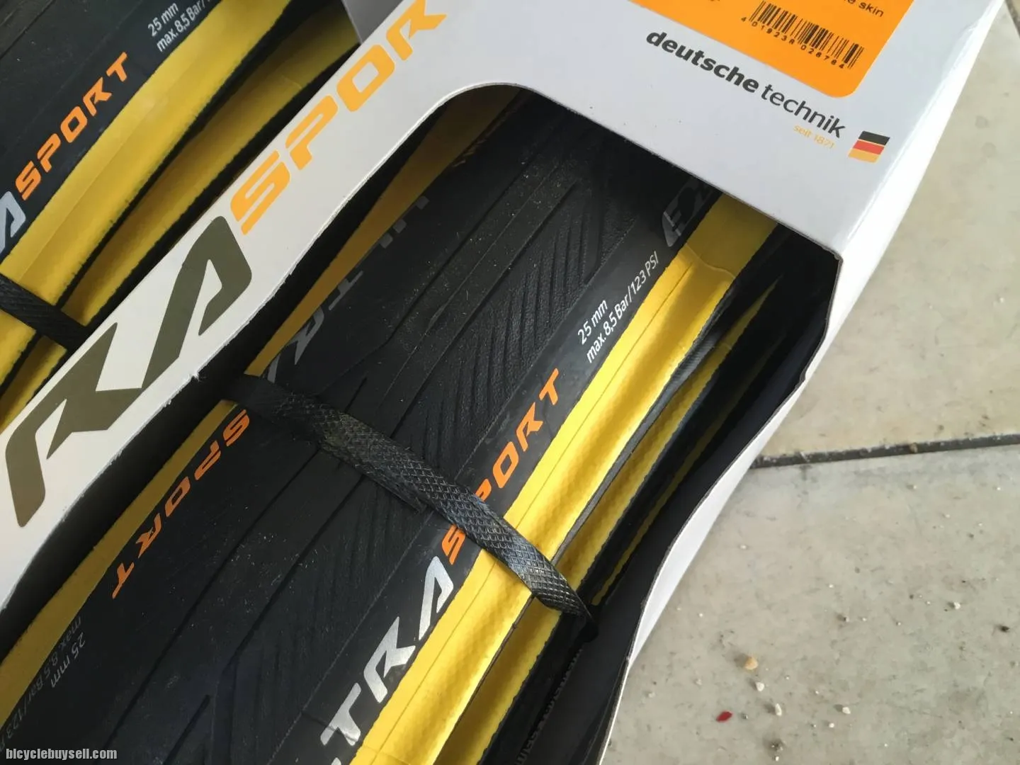 Continental Ultra Sport3 Tires 1Pair - B/Yellow - free courier