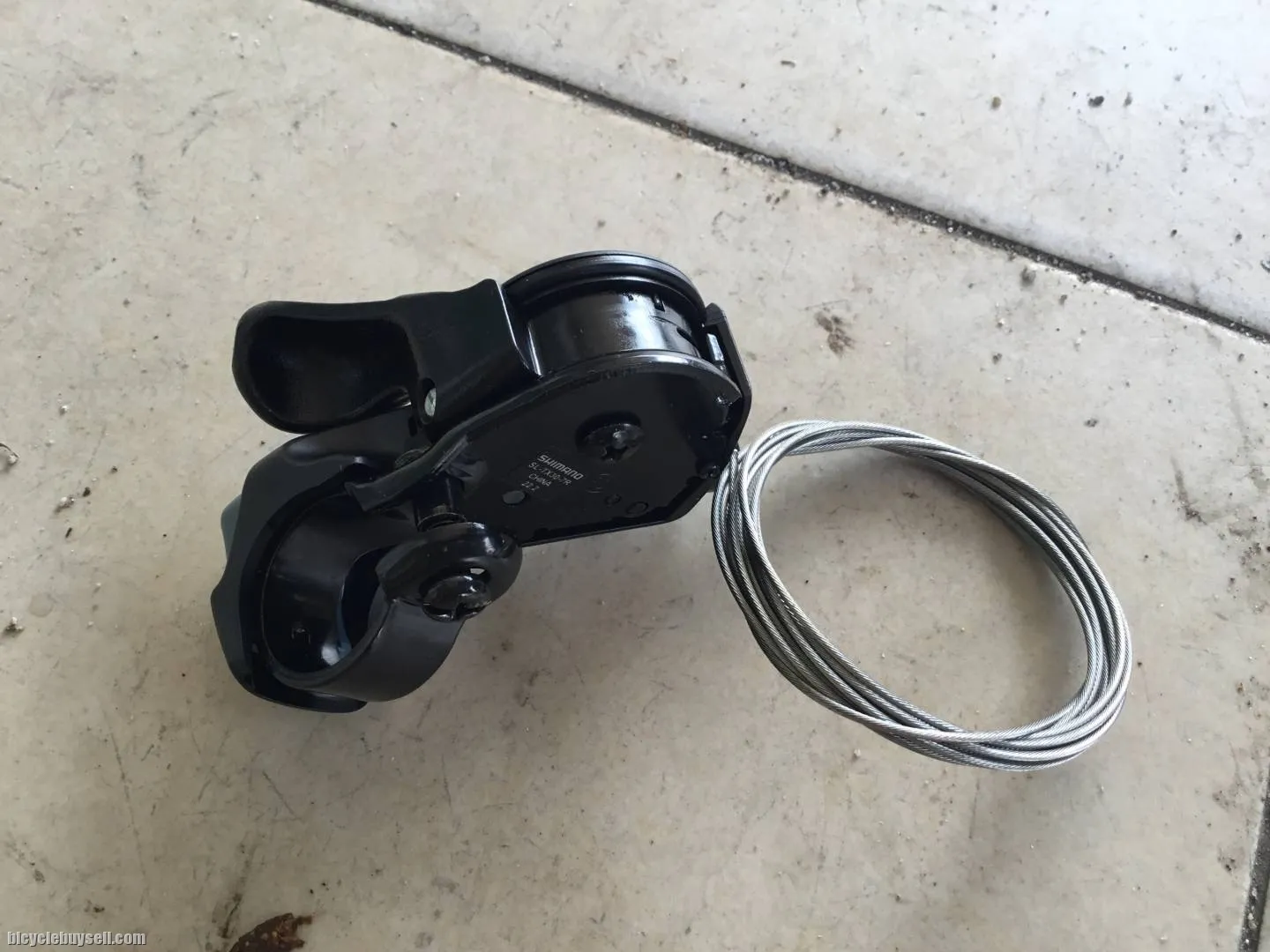 Shimano Tourney Right Thumb Shifter 7s - free courier