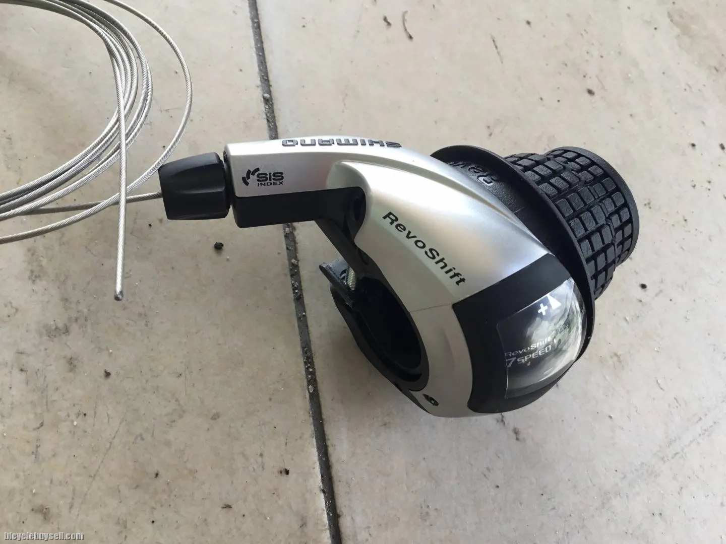 Shimano Tourney Right Revo Shift 7s - free courier