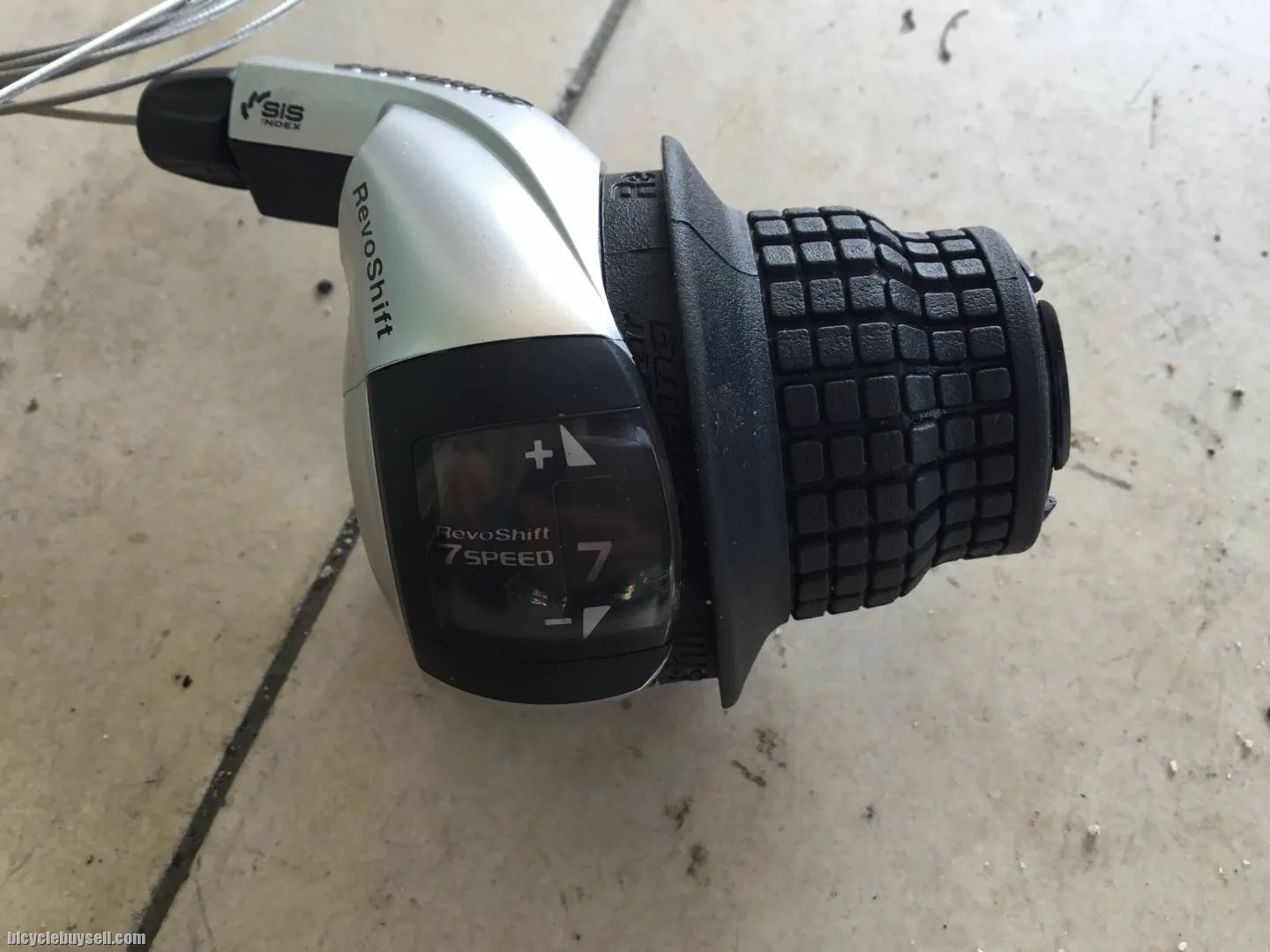 Shimano Tourney Right Revo Shift 7s - free courier
