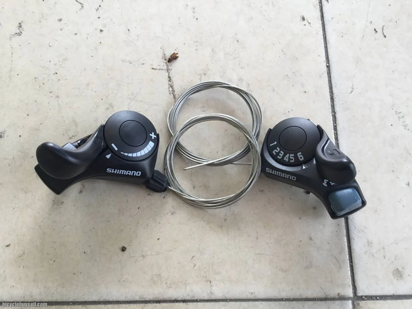 Shimano Tourney Thumb ShifterSet 2/3x6speed - free courier