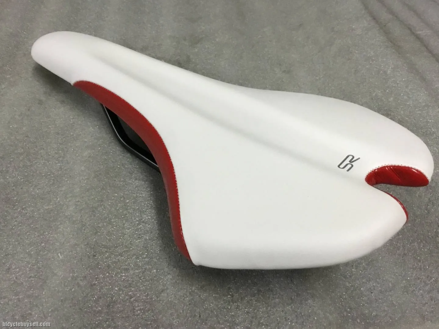 Selle Royal Seta Aero Dynamic @ free pos