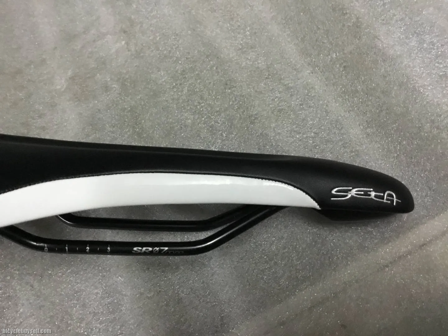 Selle Royal Seta Aero Dynamic @ free pos